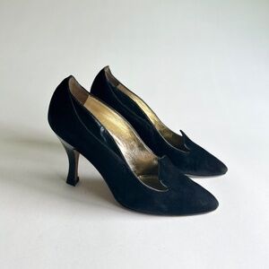 Escada Black Suede Leather Patent Leather Classic Heels size 7